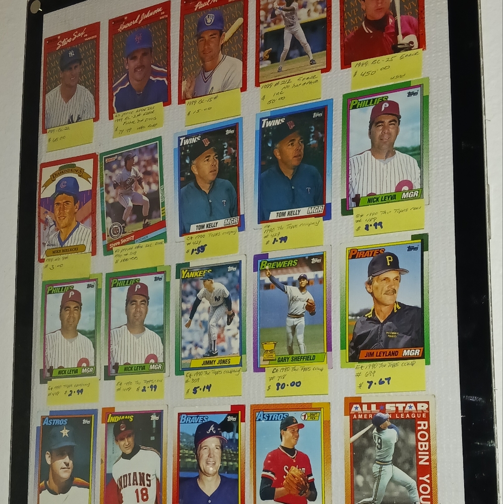 Baseball cards - Picture 2 of 11